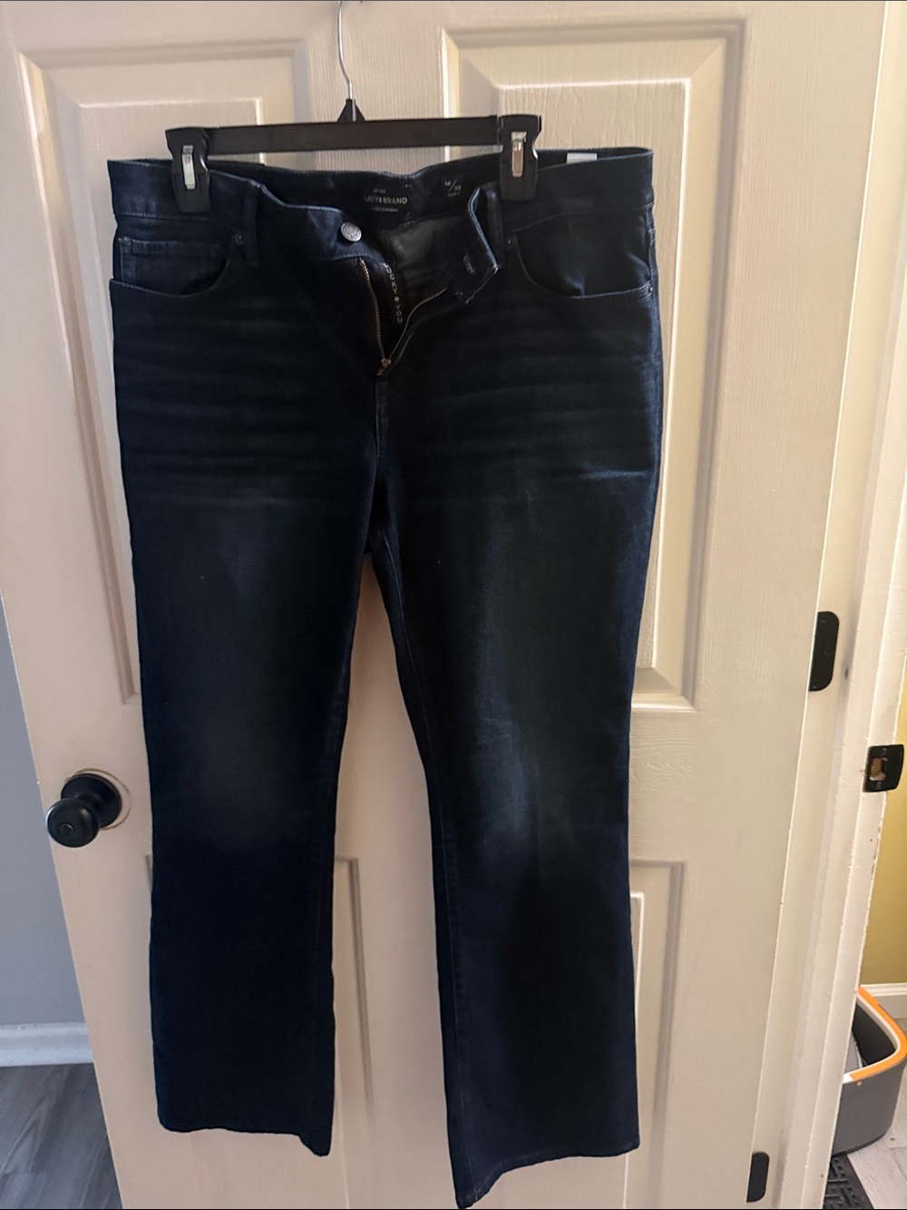 Lucky Brand Women's Straight Leg Jeans in Dark Blue Wash